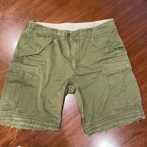 🔥Men’s Ralph Lauren olive military short size 36